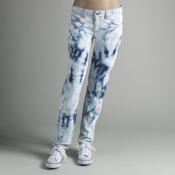Fit: Juniors, Color: Sea Breeze, Size: 7 Junior's Acid Washed Crinkle