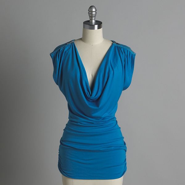Fit: Juniors plus, Color: Aqua Blue, Size: 3X Junior's Cowlneck Tunic