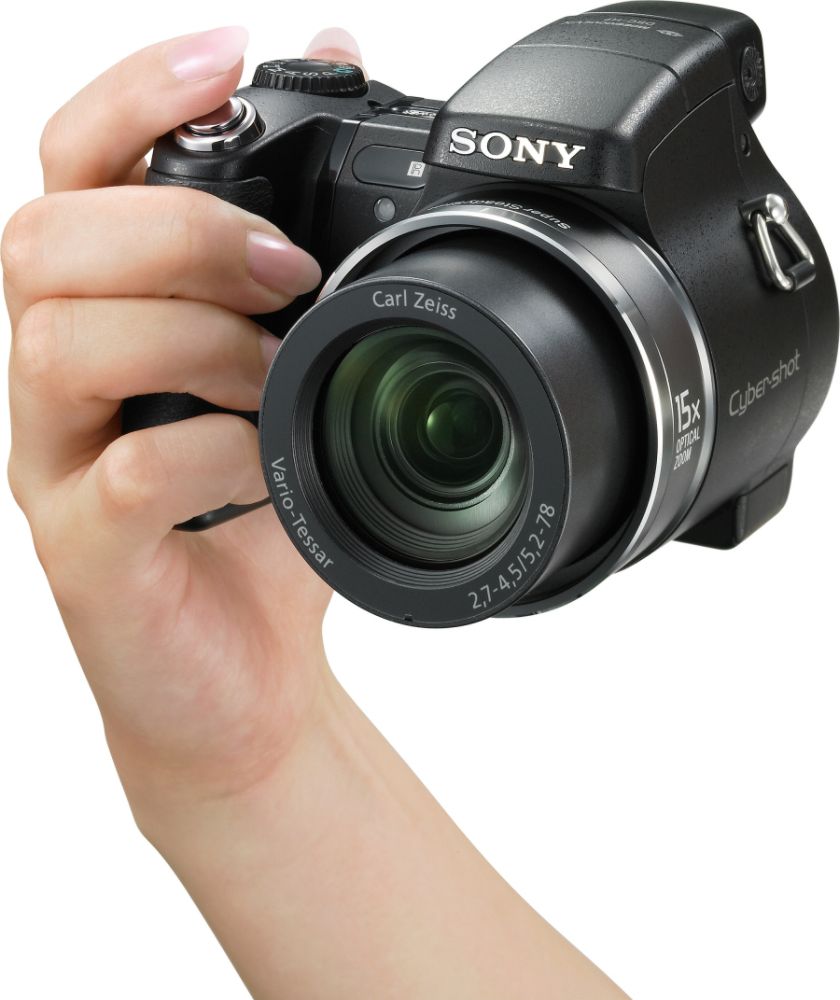 Sony - Cybershot 8.1MP Digital Camera with Manual Focus