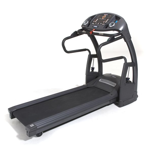 Smooth Fitness 9.45ST Treadmill