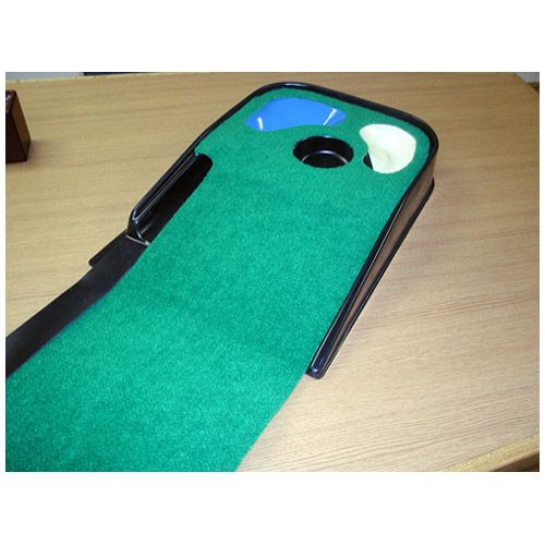 JEF World of Golf Putting Hazard with Ball Auto-Return