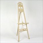 Wayborn Gallery Easel in Antique White