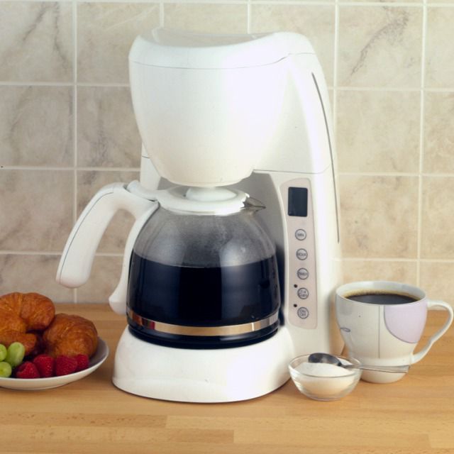 Kenmore 12 cup Coffee Maker, White