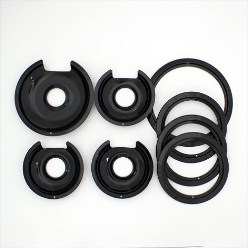 Range Kleen 3 - 6" and 1 - 8" black porcelain drip pans with corresponding trim rings - 8