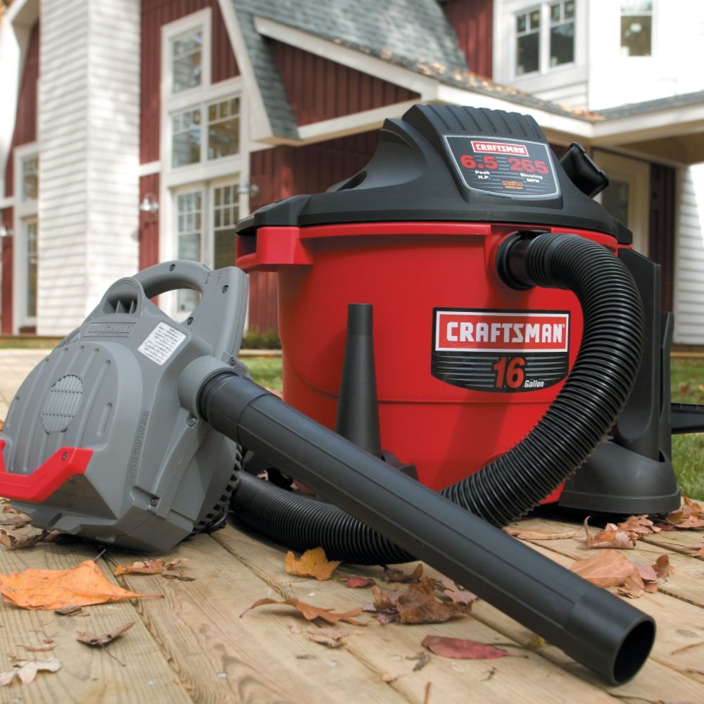 Craftsman 16-gal 6.5-peak hp Wet/Dry Vac with Detachable 265 mph Blower