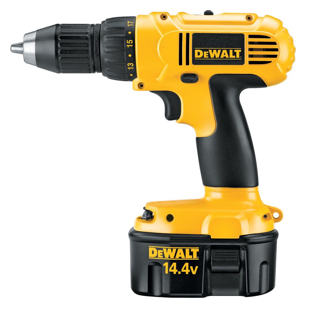 DeWalt 14.4 volt Cordless Drill/Driver Kit