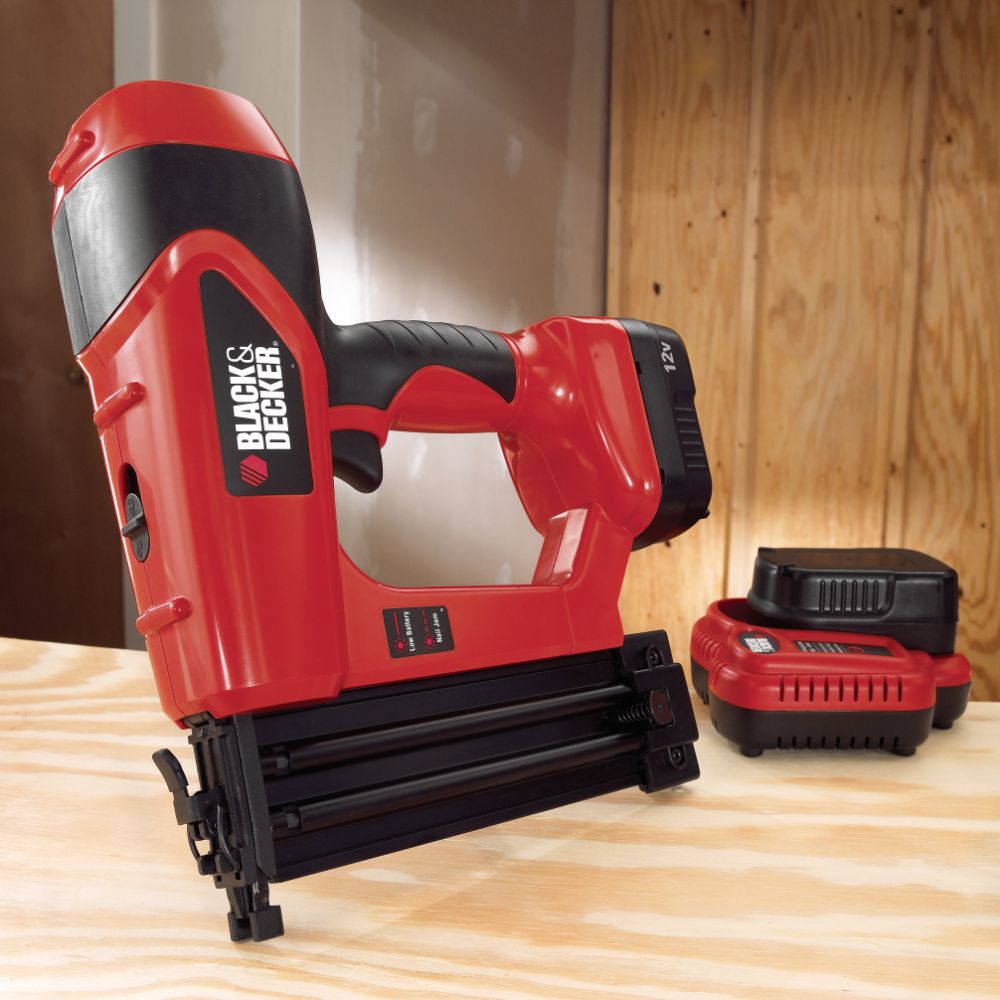 Black & Decker 18-gauge Cordless Brad Nailer