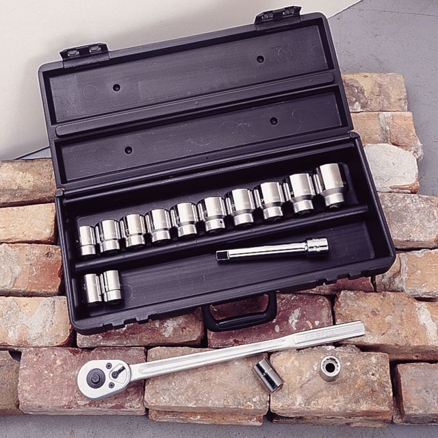 16 pc. Standard Socket Wrench Set, 12. pt., 3/4 in. Dr.