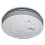 Universal Security Standard Battery Operated Smoke Alarm, Ionization, Small Profile, Clamshell - SS-770-C