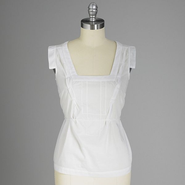 Apostrophe Women's Square Neck Top - Petite