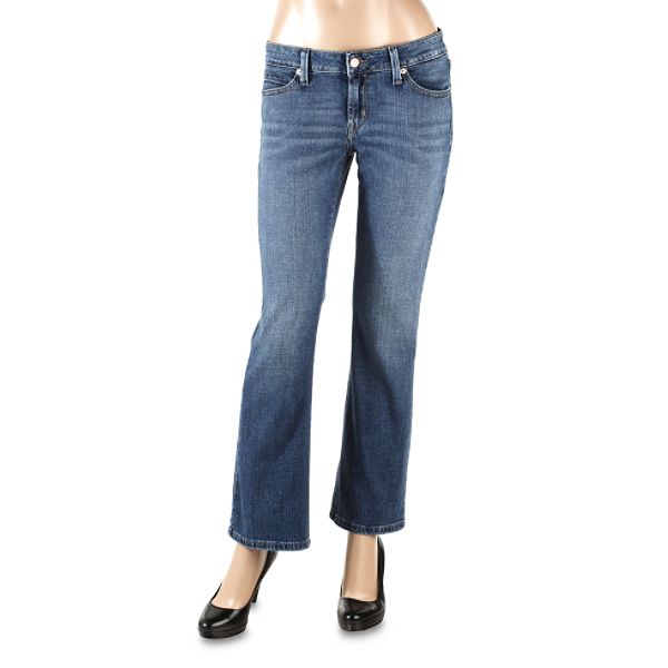 Levi's Petite Low Boot Cut Jean