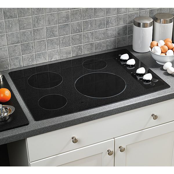 GE White-on-white 30" Built-In Electric Cooktop JP346