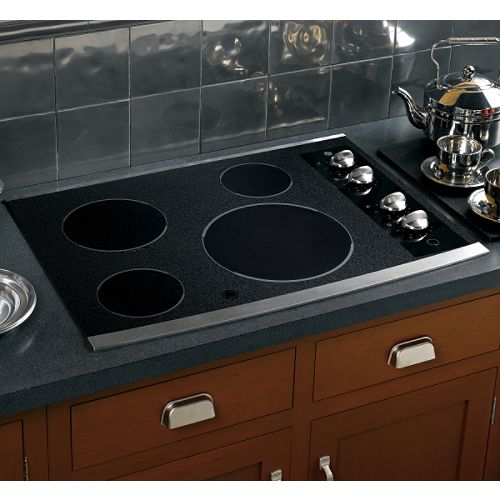 GE 30 in. Built-In Electric Cooktop - JP346