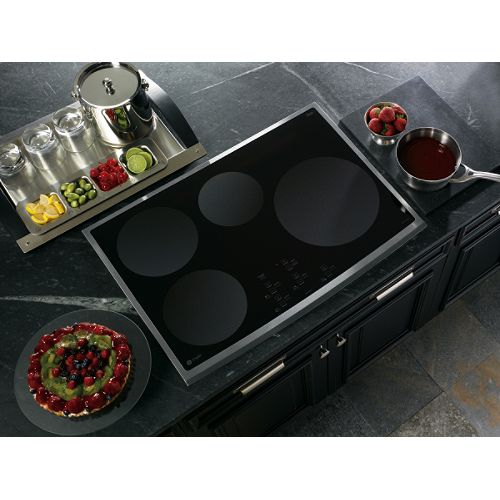 GE Profile 30 in. Electric Induction Cooktop - PHP900 