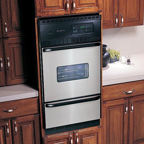 Frigidaire 24 in. Gas Single Self-Clean Wall Oven with Storage Drawer - FGB24S5D 