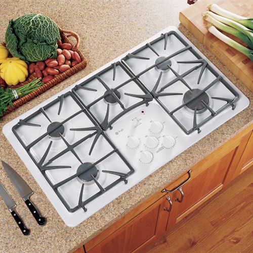 GE 36 in. Built-In Gas Cooktop - JGP975