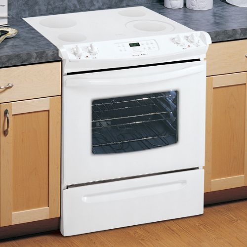 Frigidaire 30 in. Electric Self-Clean Slide-In Range w Smoothtop Radiant Cooktop - FES365E 