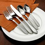 Oneida Simba 20pc Flatware Set