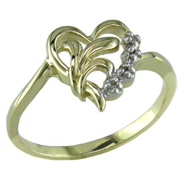 10K .02 ct. t.w. Diamond Heart Shaped Ring in Yellow Gold