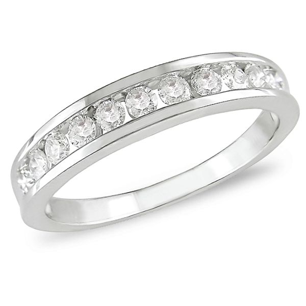 1/2 ct. t.w. Diamond Semi-eternity Band in 10K Gold