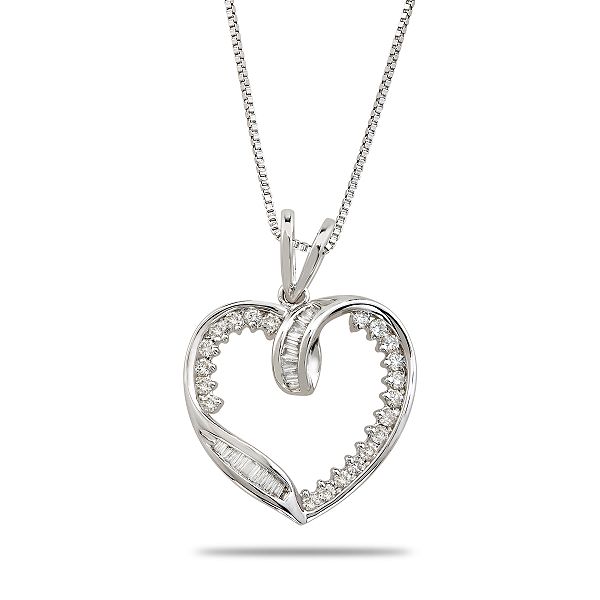 .50 Cttw Diamond 14K White Golf Heart Pendant