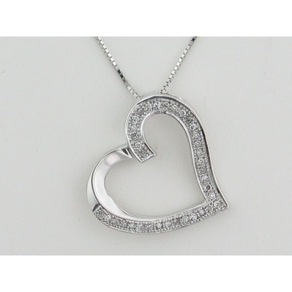 1/10 ct. tw. Diamond Heart Pendant. 10Kt White Gold