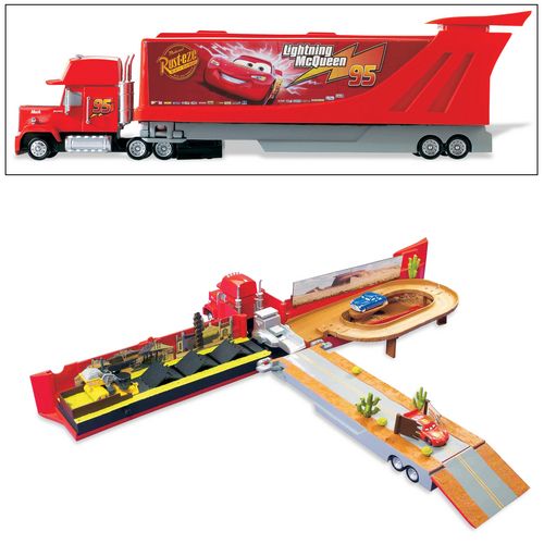 Mattel CARS(TM) Mega Mac Playtown
