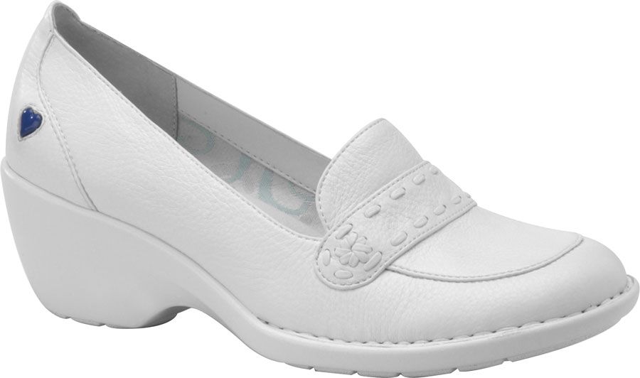 White Shoes  Nurses on Nurse Mates Tessa White Women S Nursing Shoe Reviews   Mysears