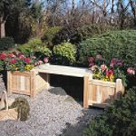 Cedar Looks Planter Box