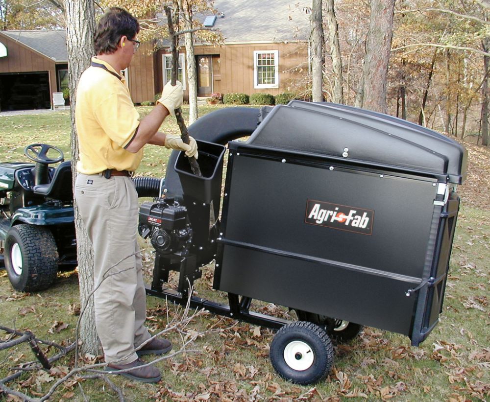 Agri-Fab 8 HP Hard Top Chipper Vac