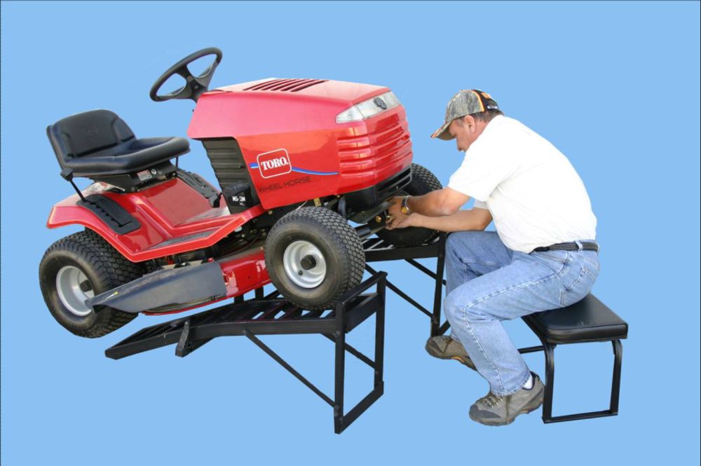 Great Day Lawn-Pro Lawnmower Workstation