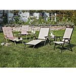 Garden Oasis Padded Lounge