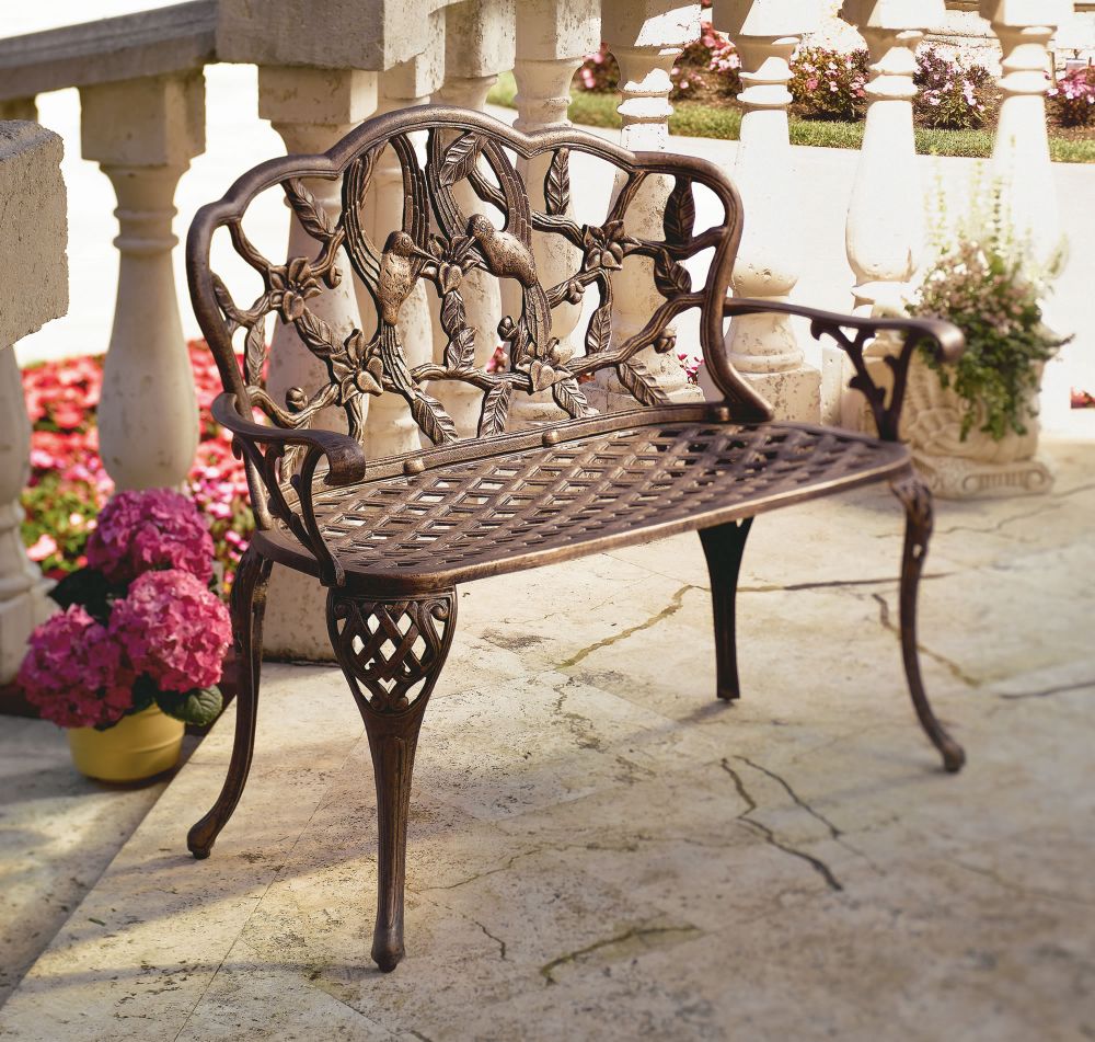 loveseat