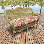 Avalon Love Seat with Tiki Crimson Cushions