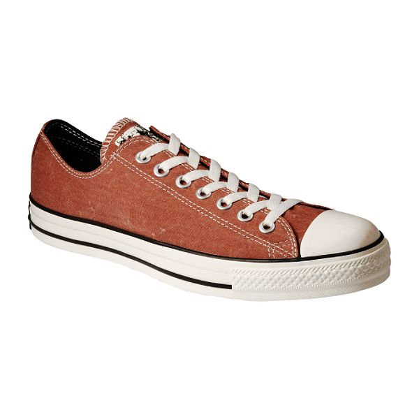 Converse Men's Chuck Taylor Vintage Shoe - Brown