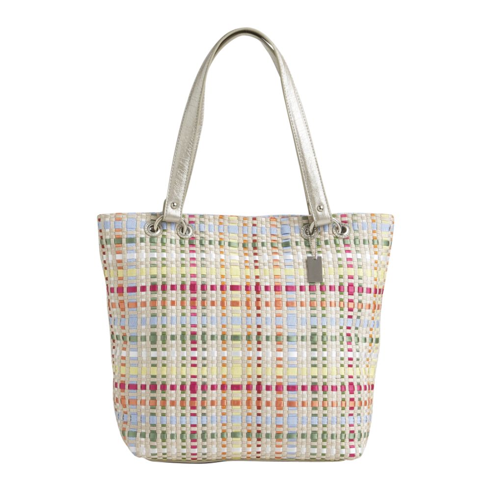 Lina Martha Shopper