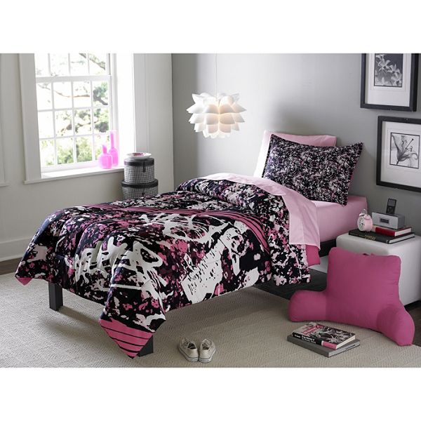 COEXIST by Cannon Graffiti Plaid Twin/Twin XL Reversible Comforter Set 