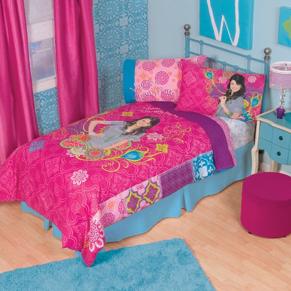 Disney Wizards of Waverly Place Magic Potion Comforter