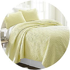 Bedspreads, Quilts & Coverlets